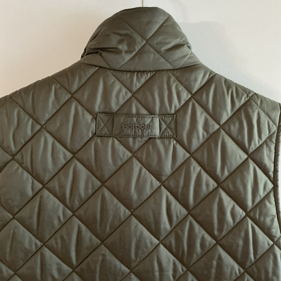 Barbour Barlow Quilted Gilet Vest Size M • Lightweight Puffer • British Outdoor - Picture 8 of 14